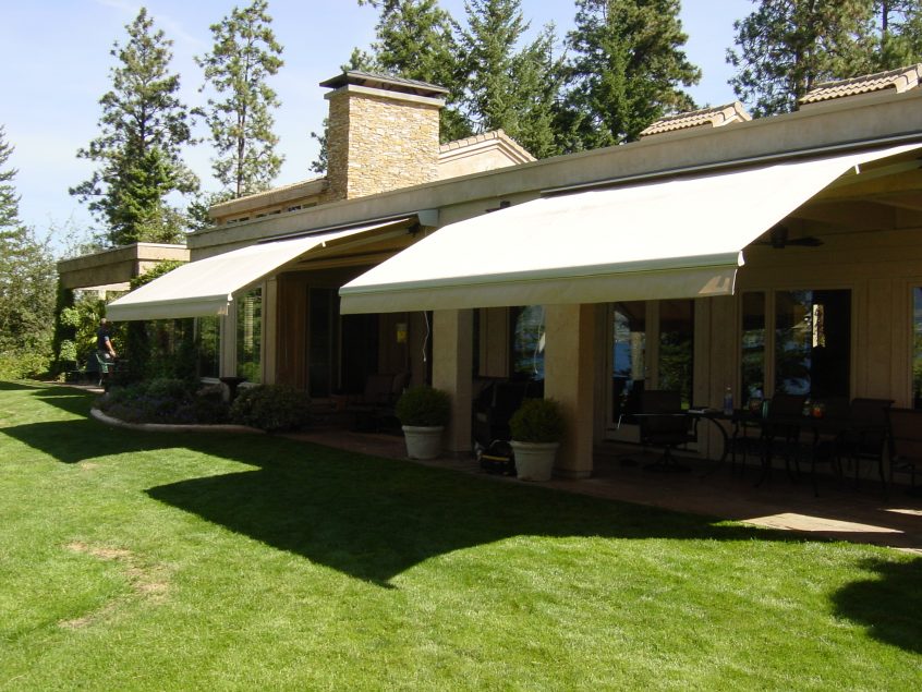 Retractable Awnings