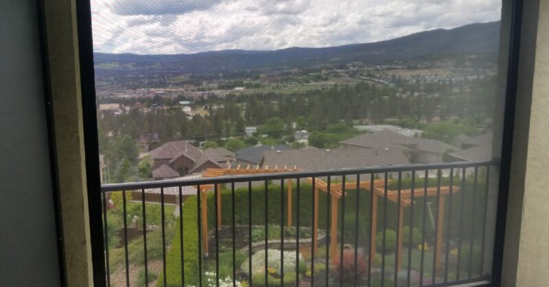 Solace Retractable Screens (9) Solace Retractable Screens (9)