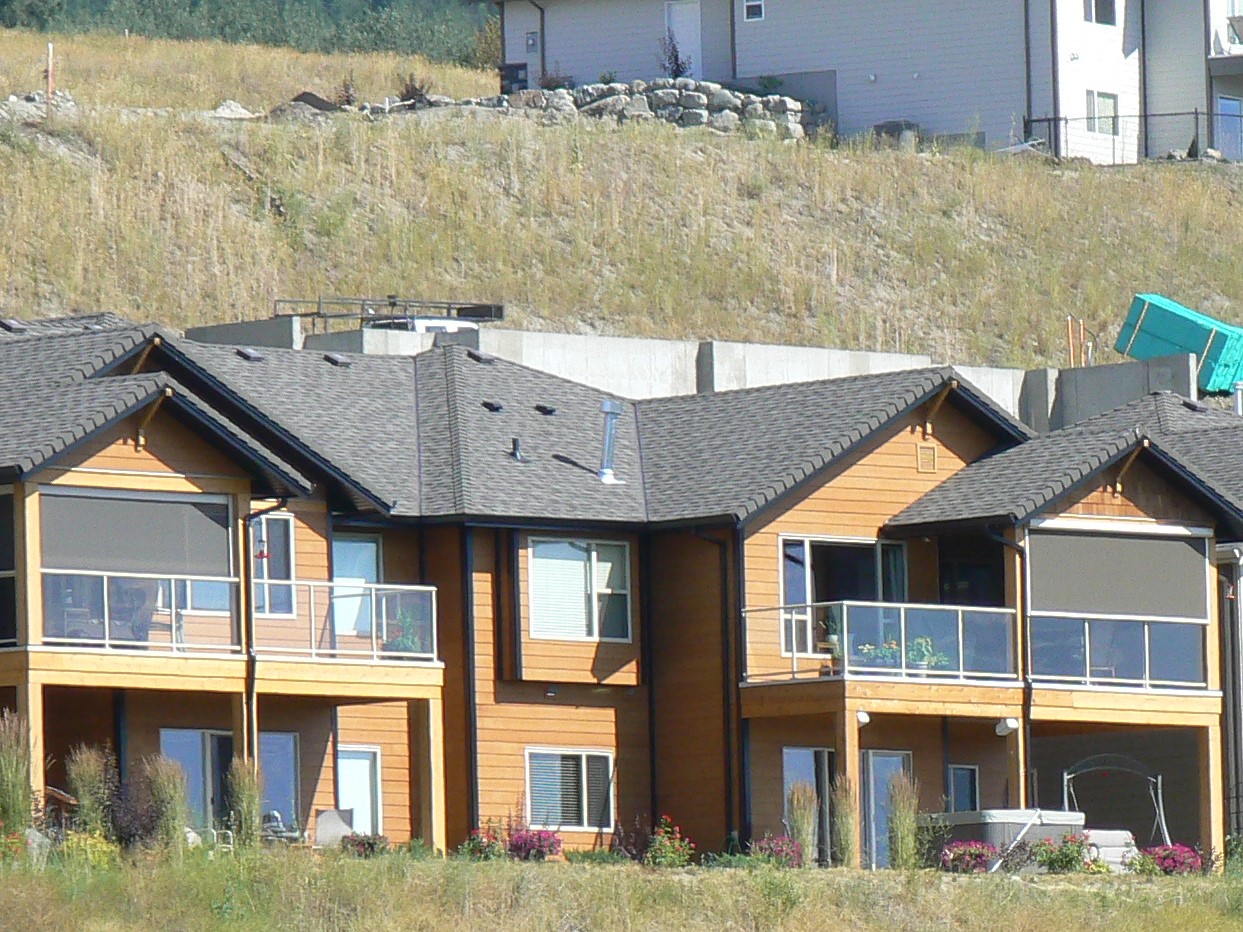 Strata1 Artistic Awnings & Screens